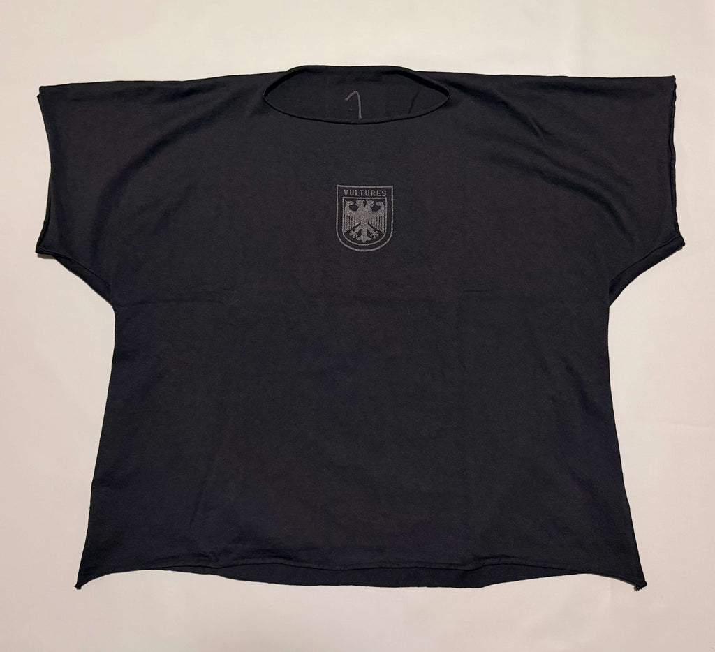 Yeezy Vultures tee black