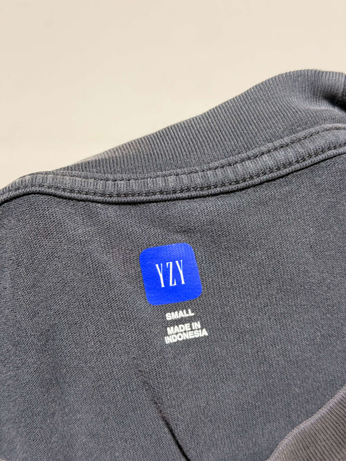 Camiseta Yeezy GAP