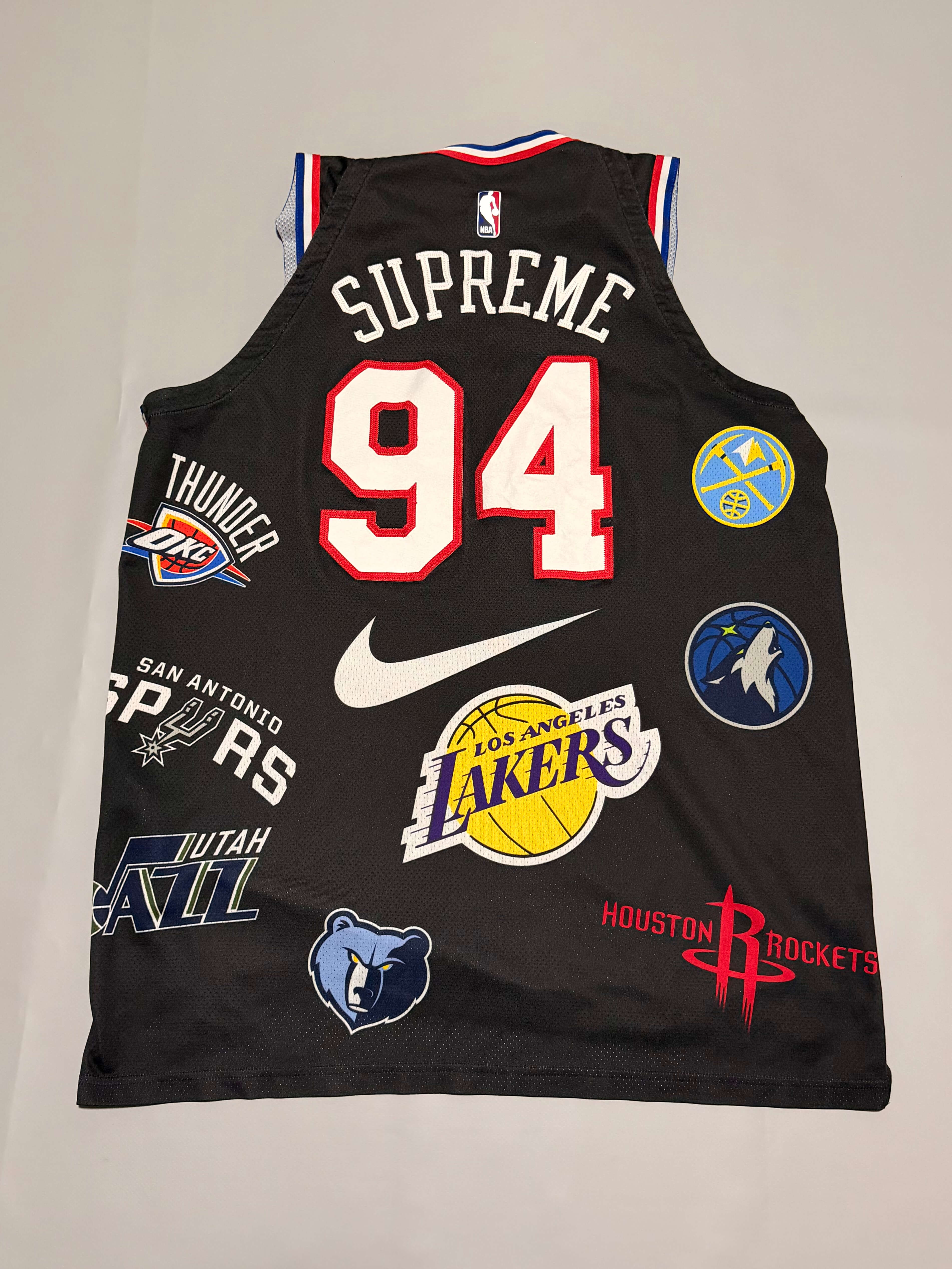 SUPREME x NIKE NBA jersey