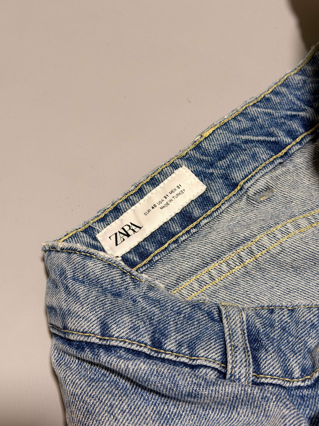 ZARA Flared zippered denim jean