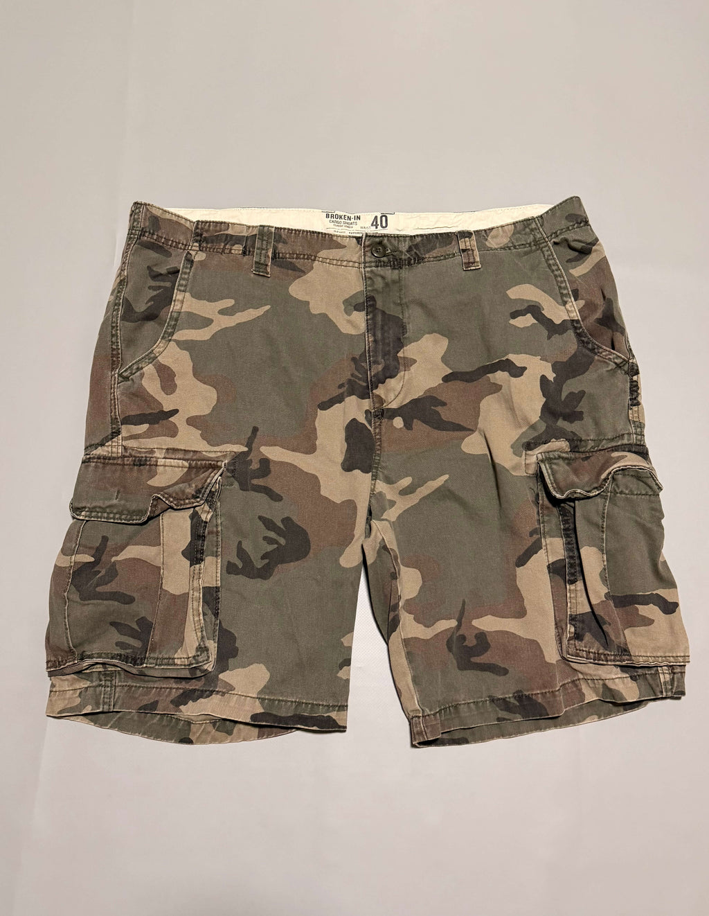 Shorts cargo Old Navy camo