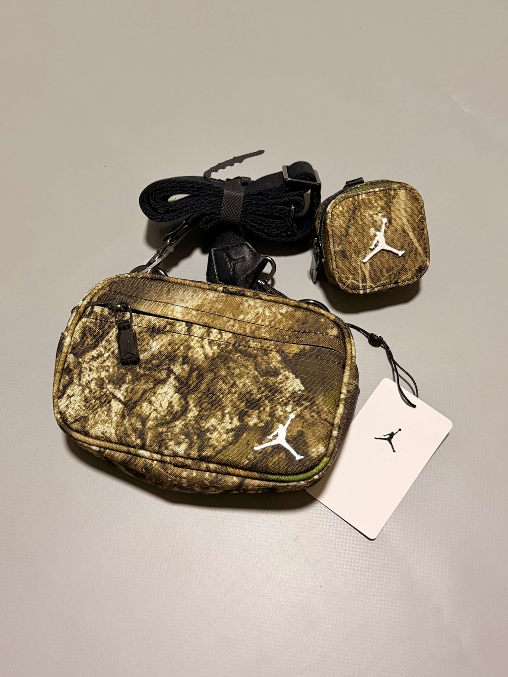 Jordan Realtree canguro