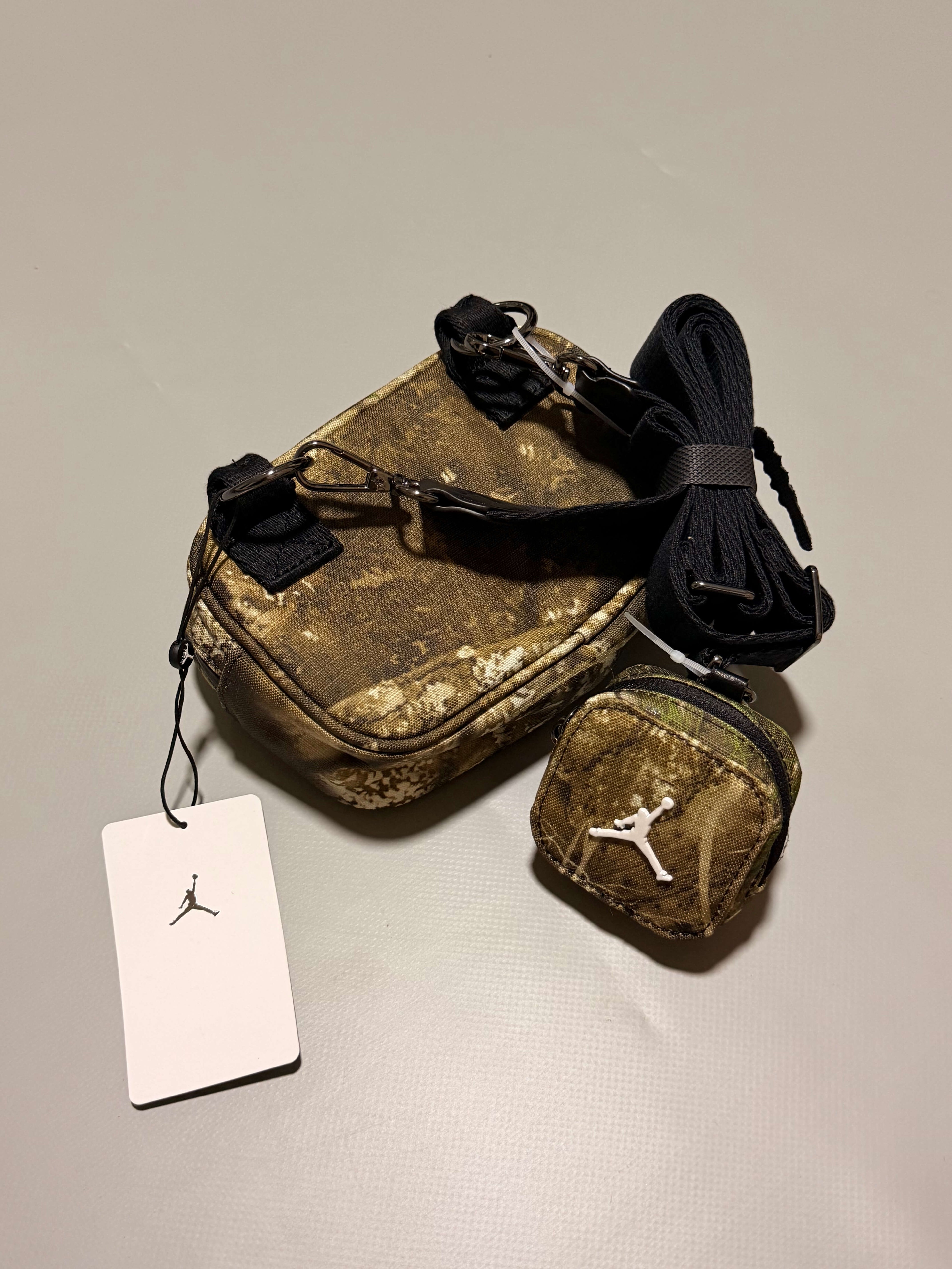 Jordan Realtree canguro