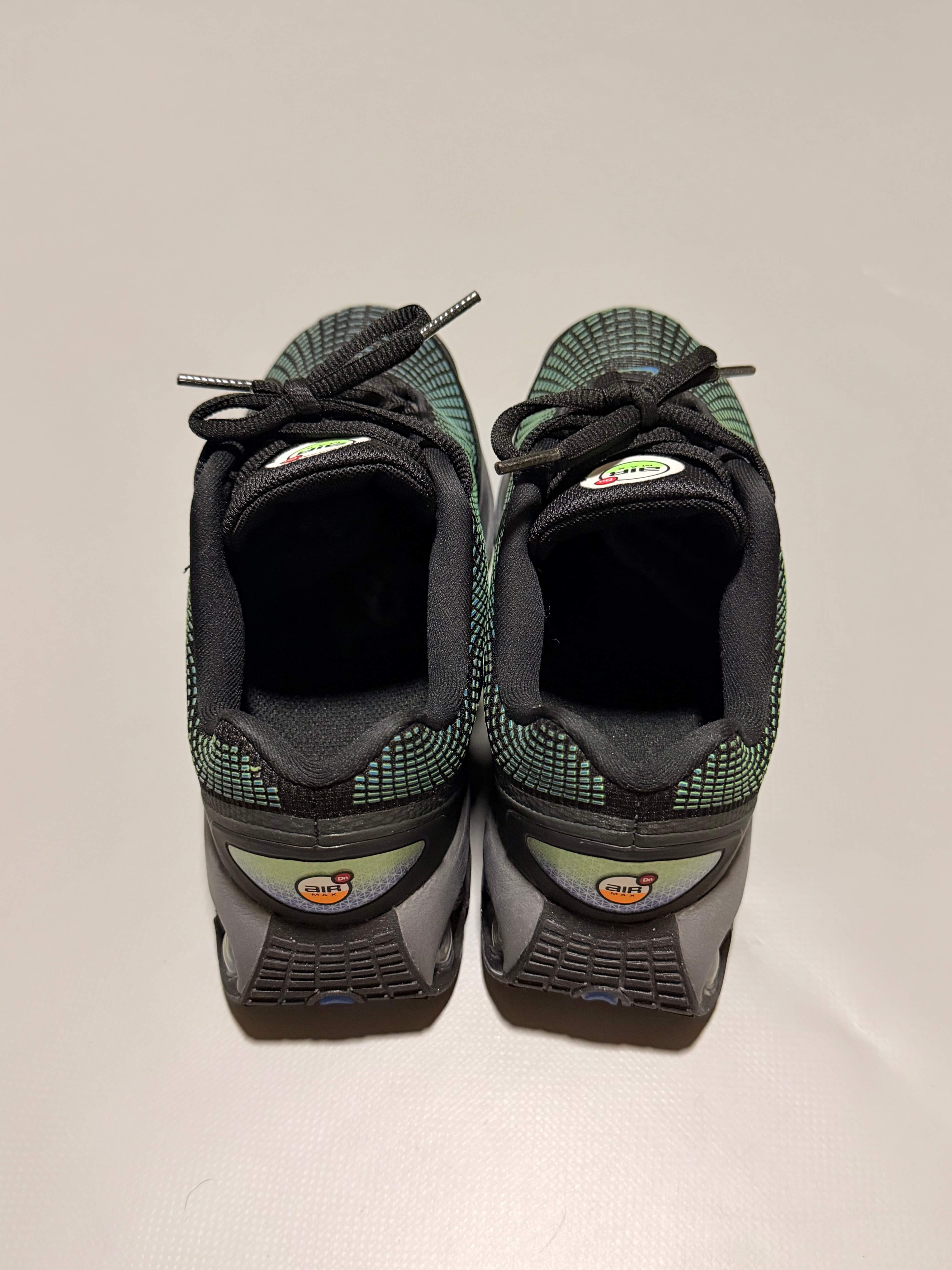 Nike Air Max DM sin caja