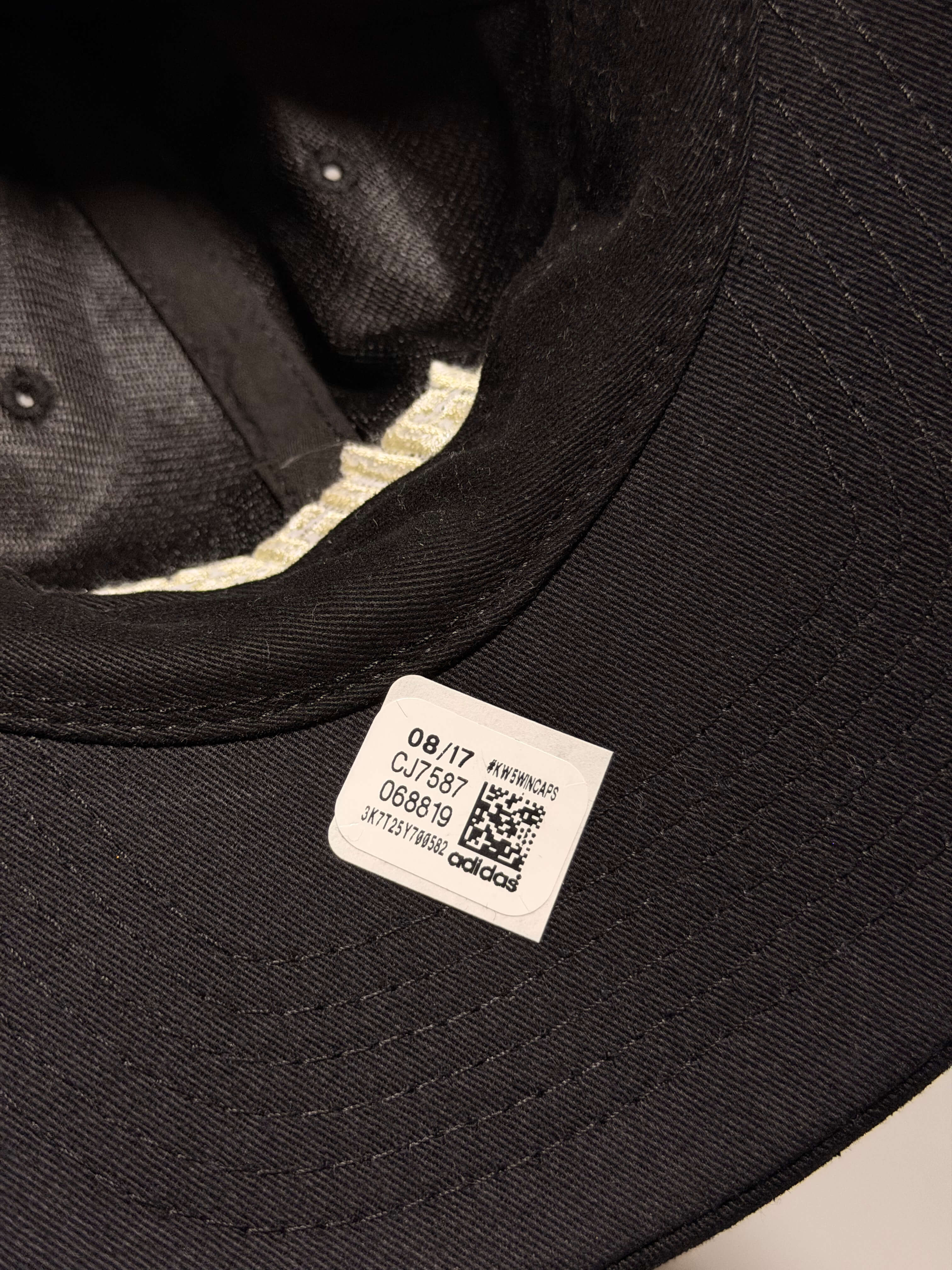 Yeezy x Adidas Calabasas SEASON 5 - 2017